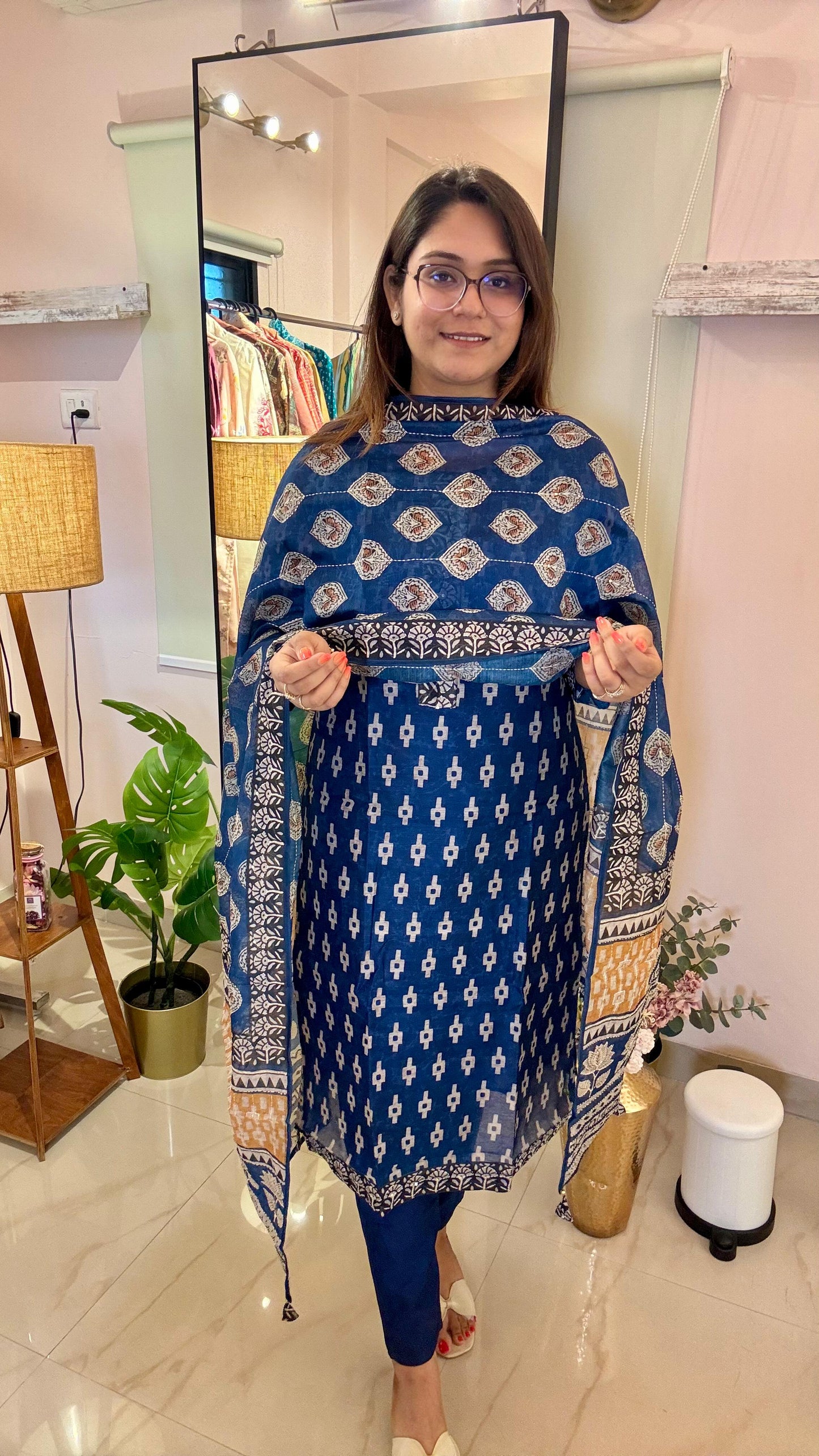 Women Dabu Handblock Printed Chanderi Readymade Suit Set