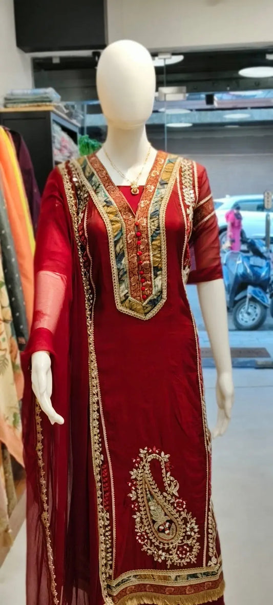Maroon Regal Suit with Handcrafted Borders Reyshaa