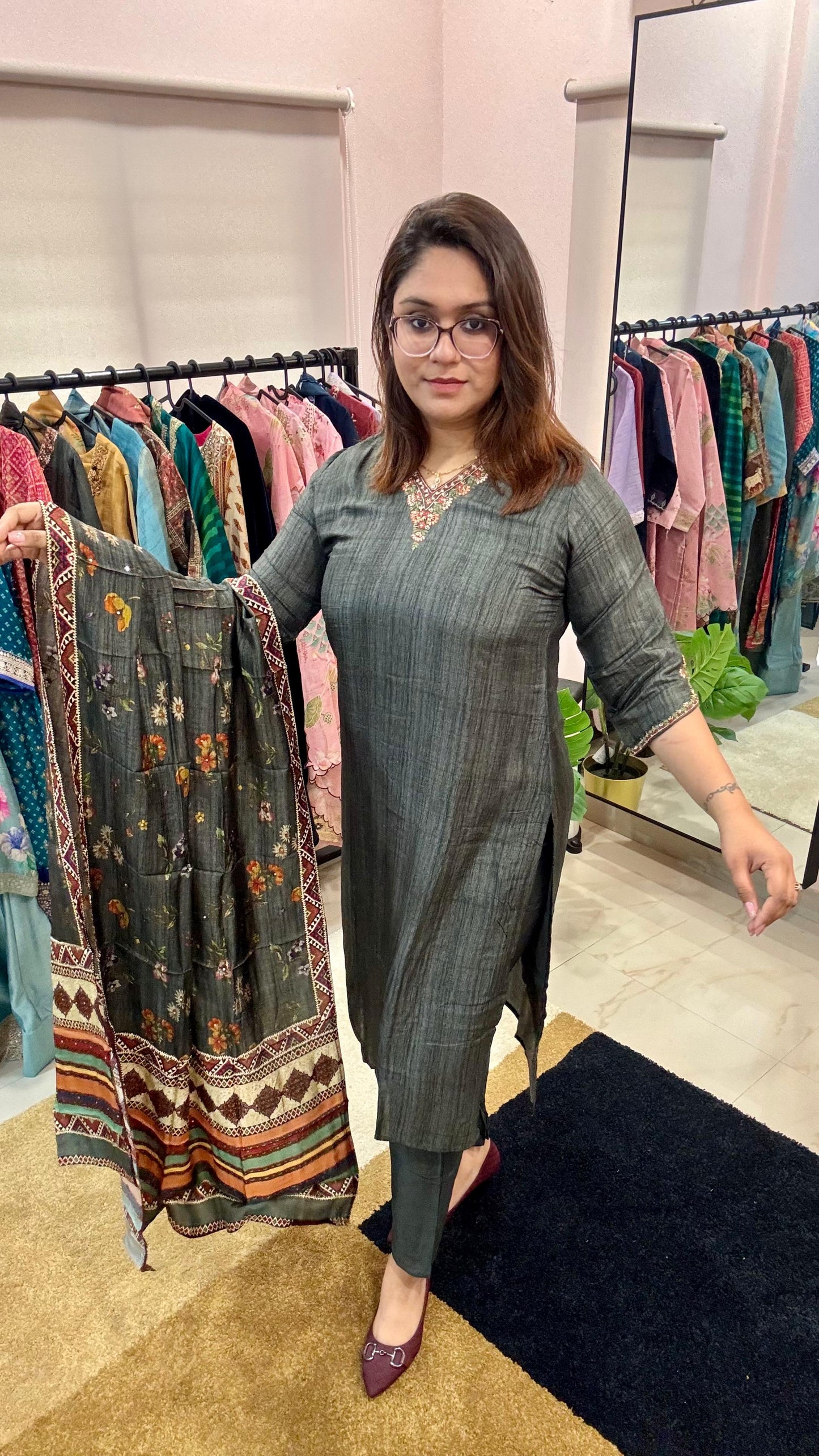 Women Pure Muslin Readymade Suit Set
