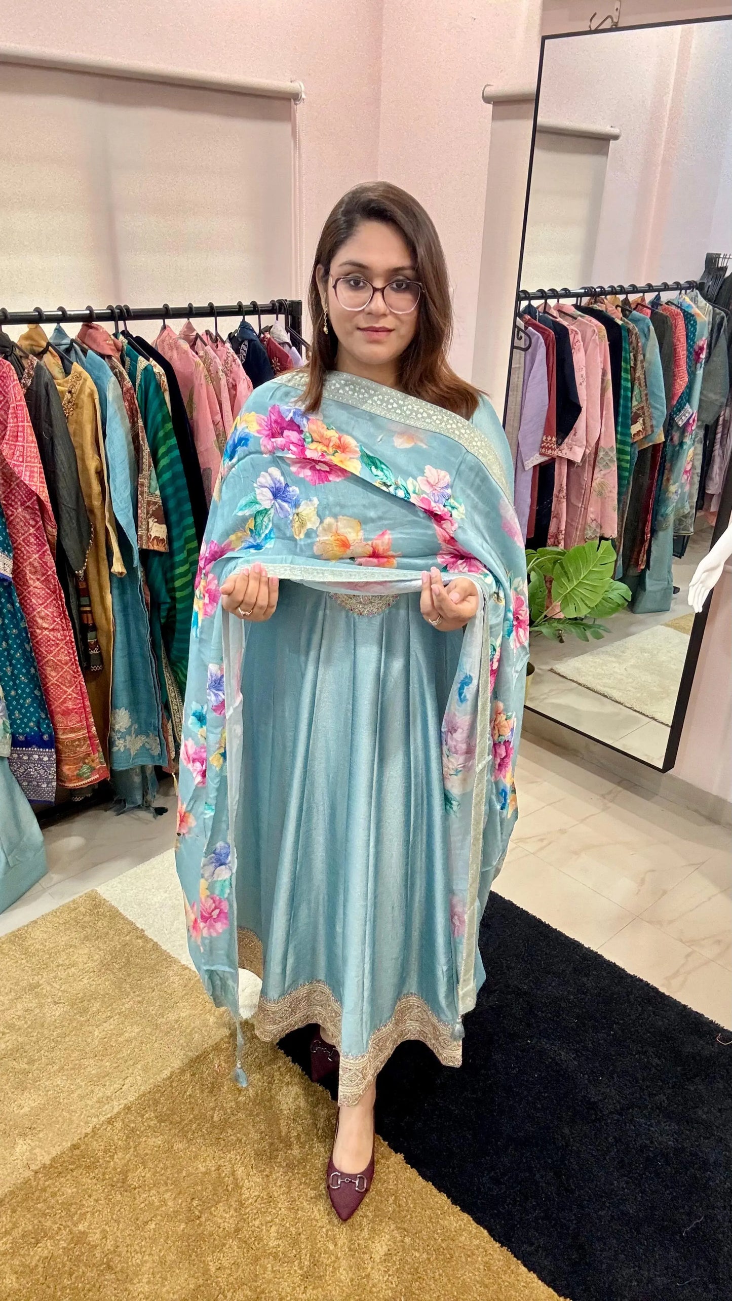 Women Raw Silk Readymade Suit Set Reyshaa