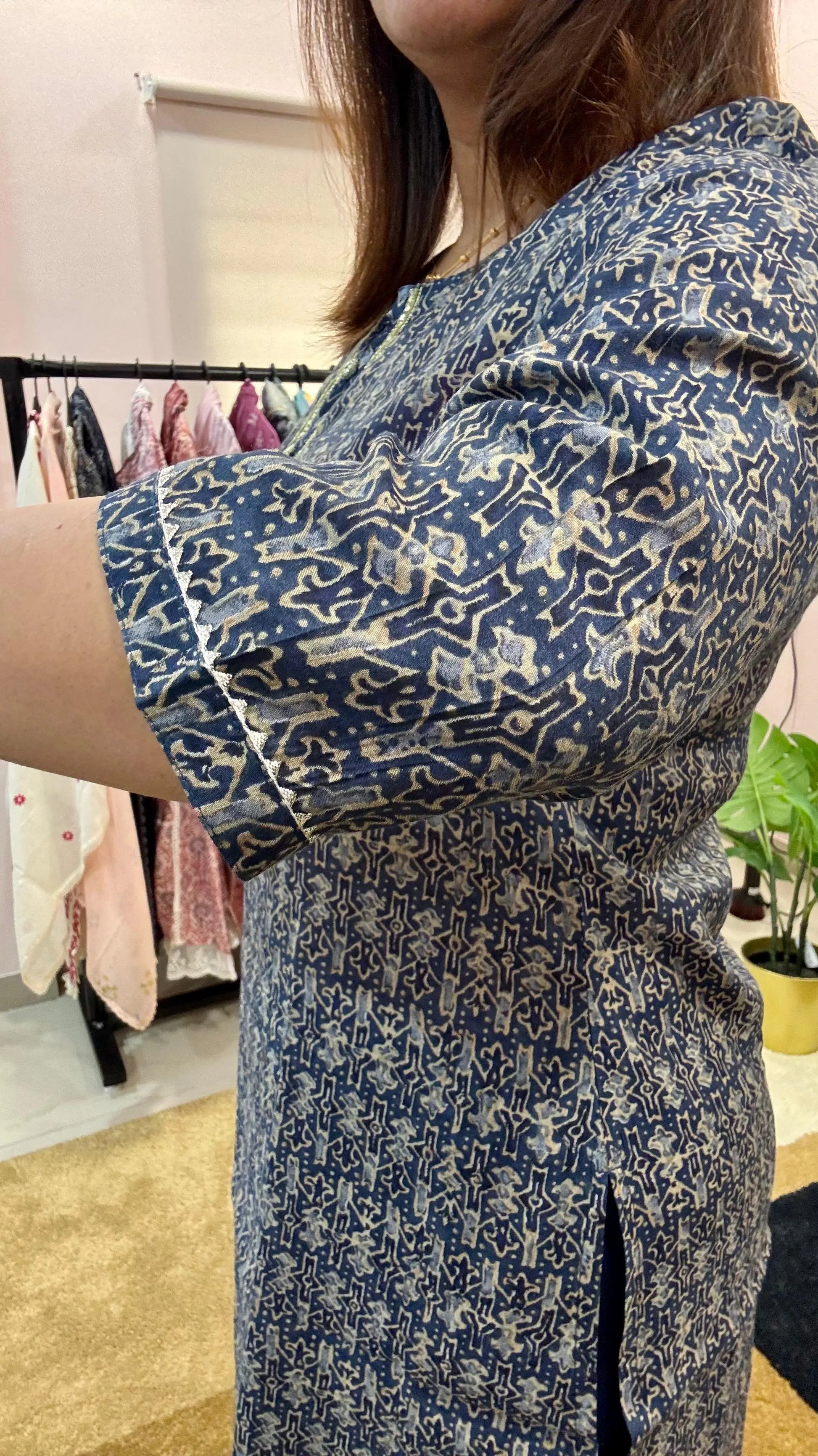 Women Pure Muslin Tribal Print Readymade Suit Set Reyshaa