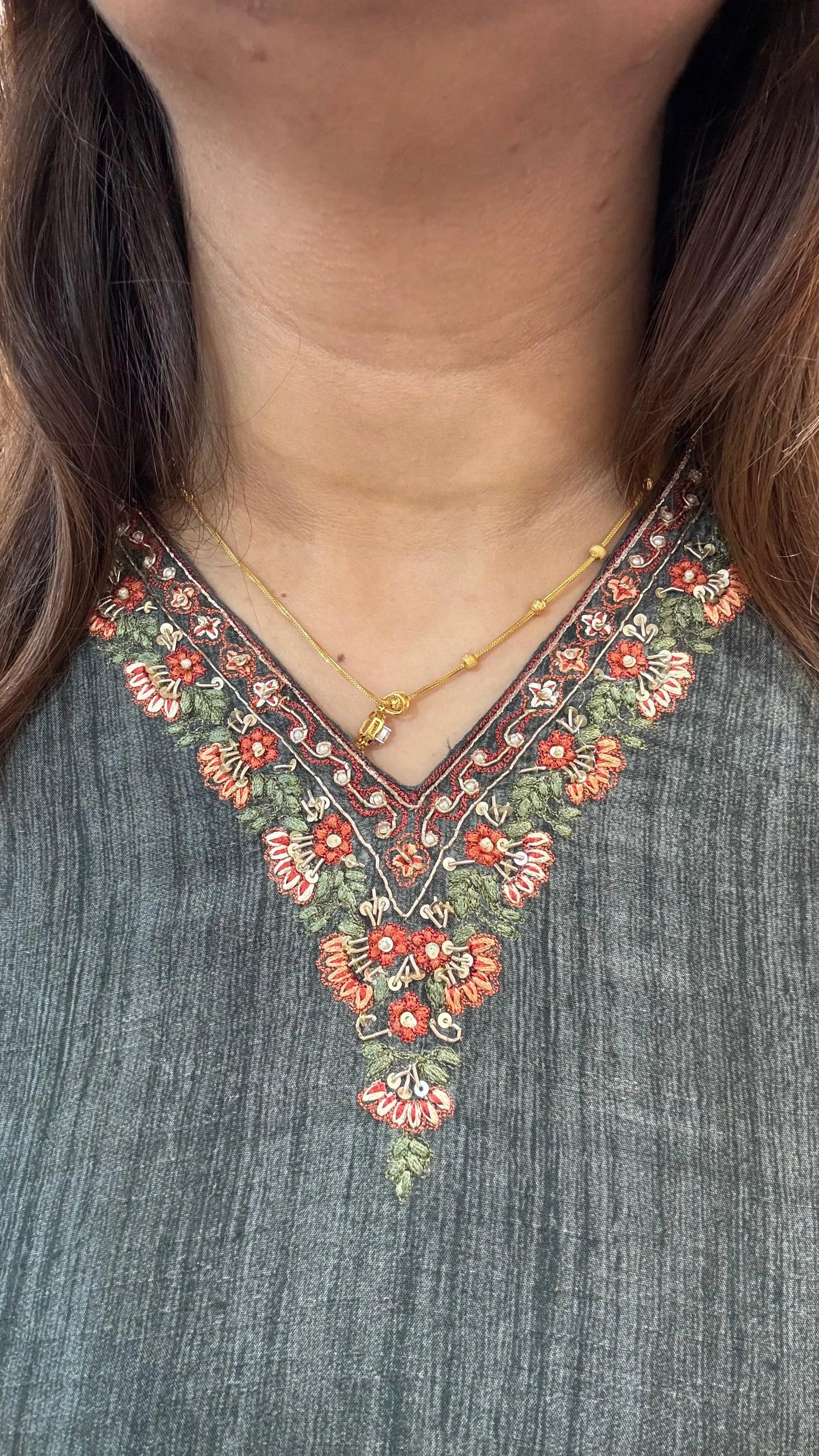 Women Pure Muslin Readymade Suit Set Reyshaa