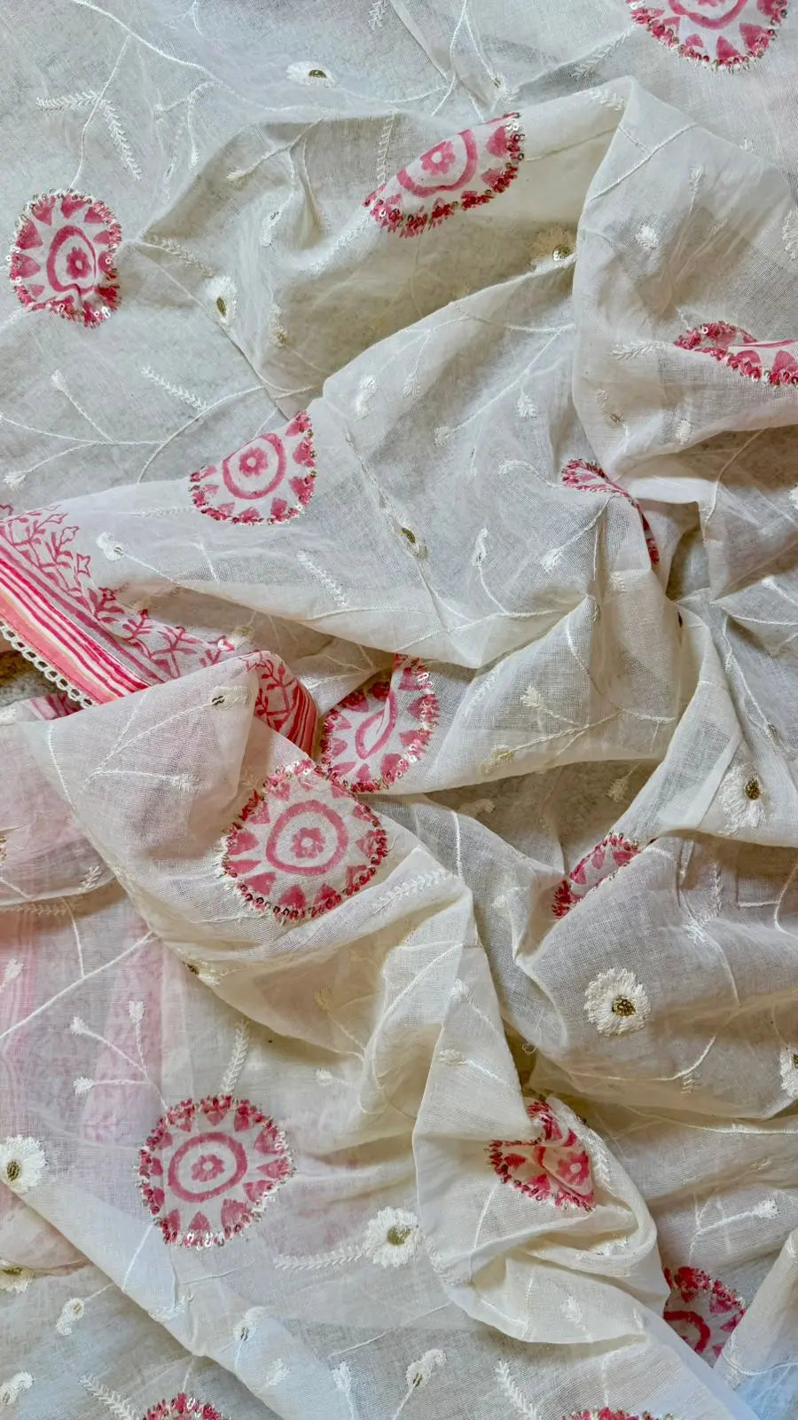 Women Hakoba Chikan Suit Dress Material Reyshaa