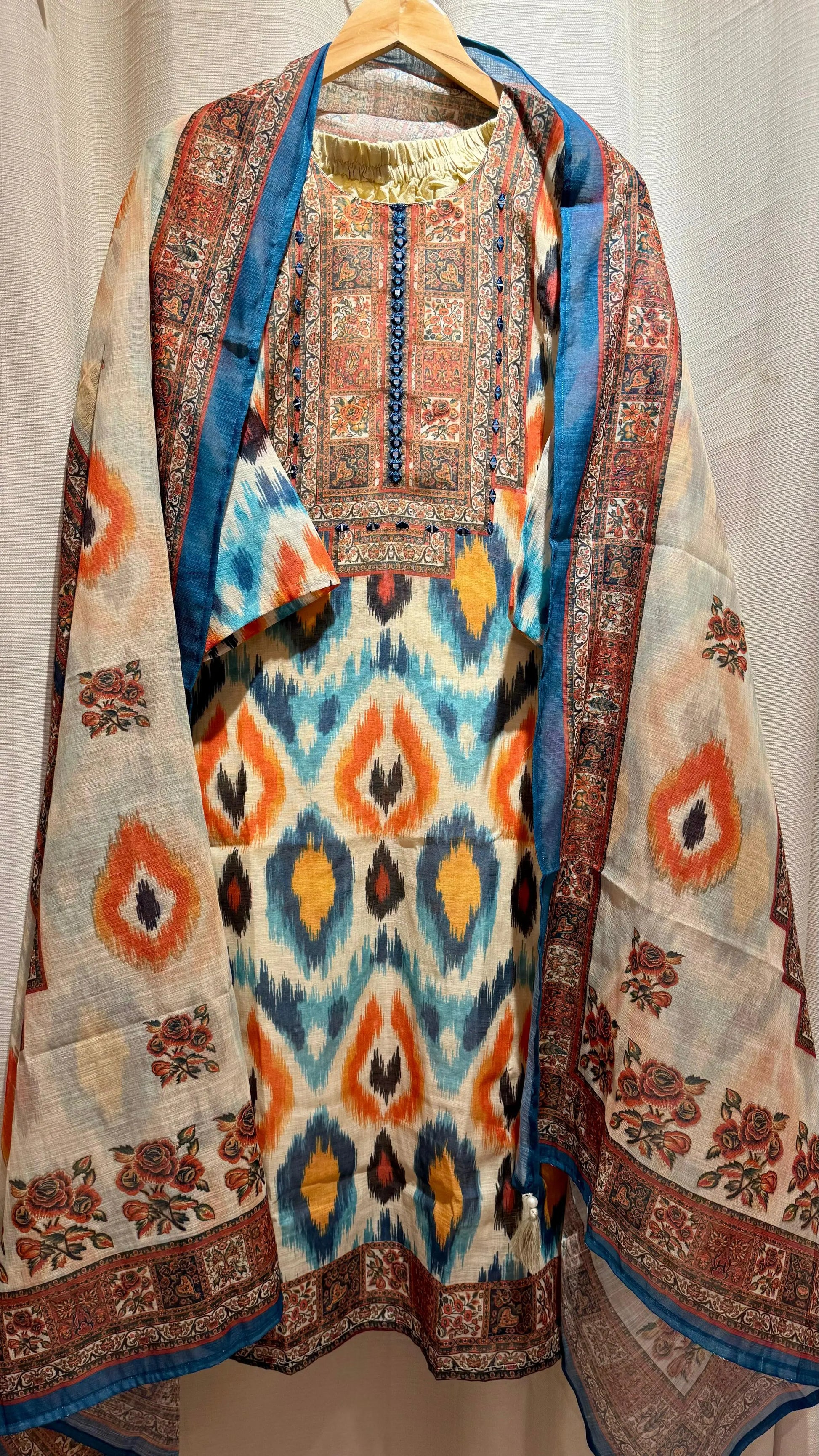 Women Elegant Maheshwari Digital Print Patola Readymade Suit Set Reyshaa