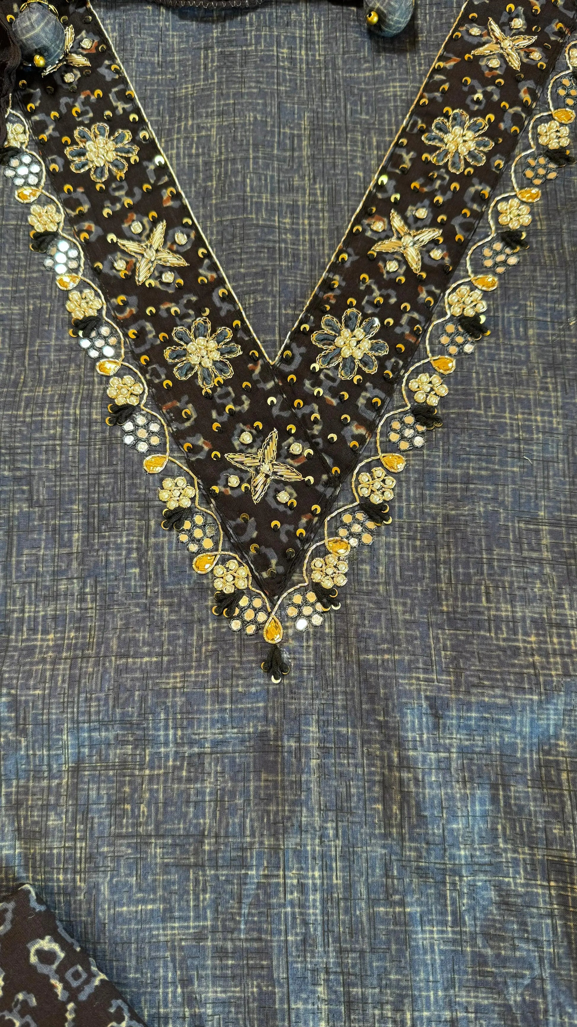 Women Pure Cotton Digital Print Suit Dress Material Reyshaa