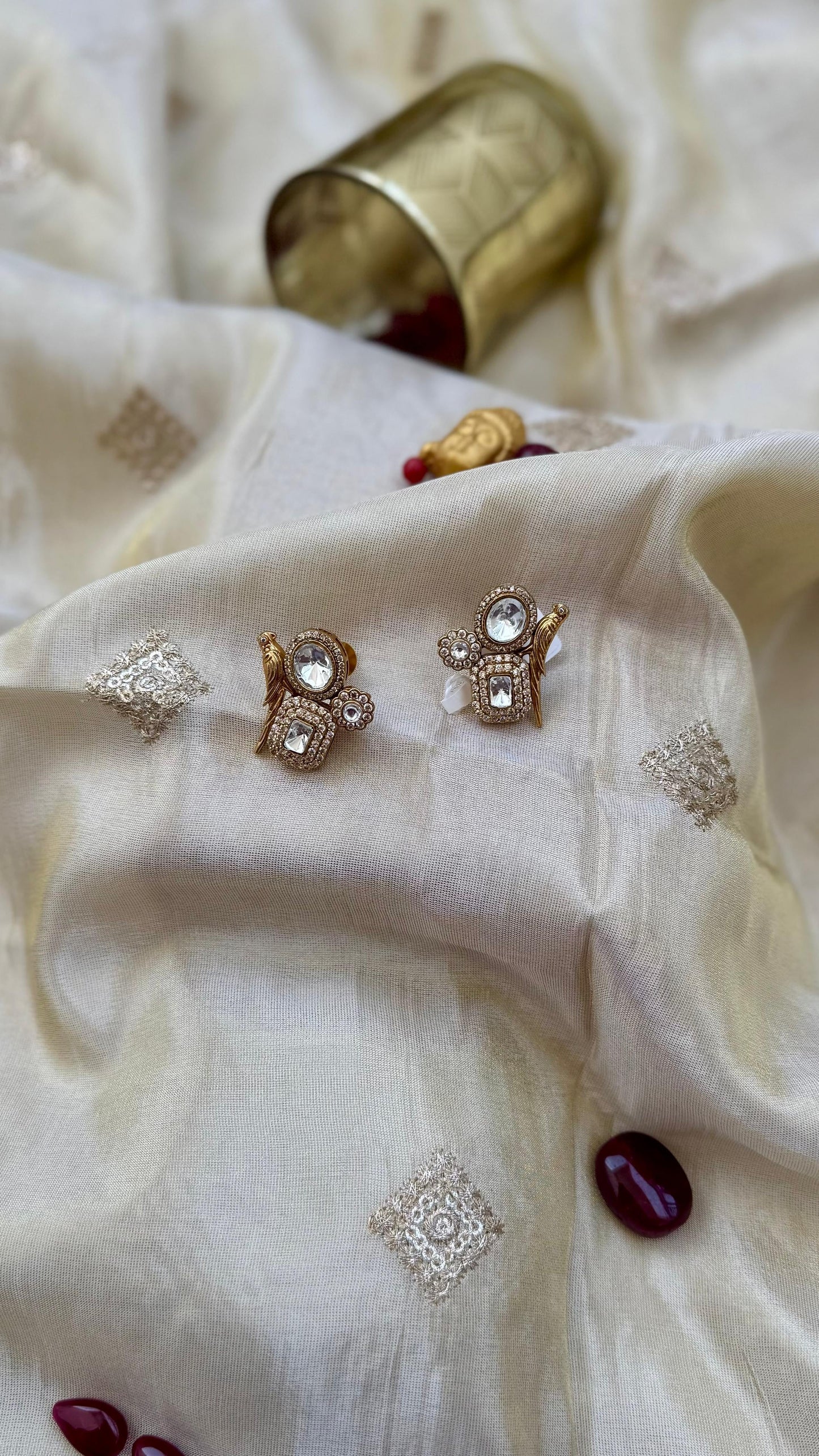 Traditional Kundan Stud Earrings with Intricate Parrot Design Reyshaa