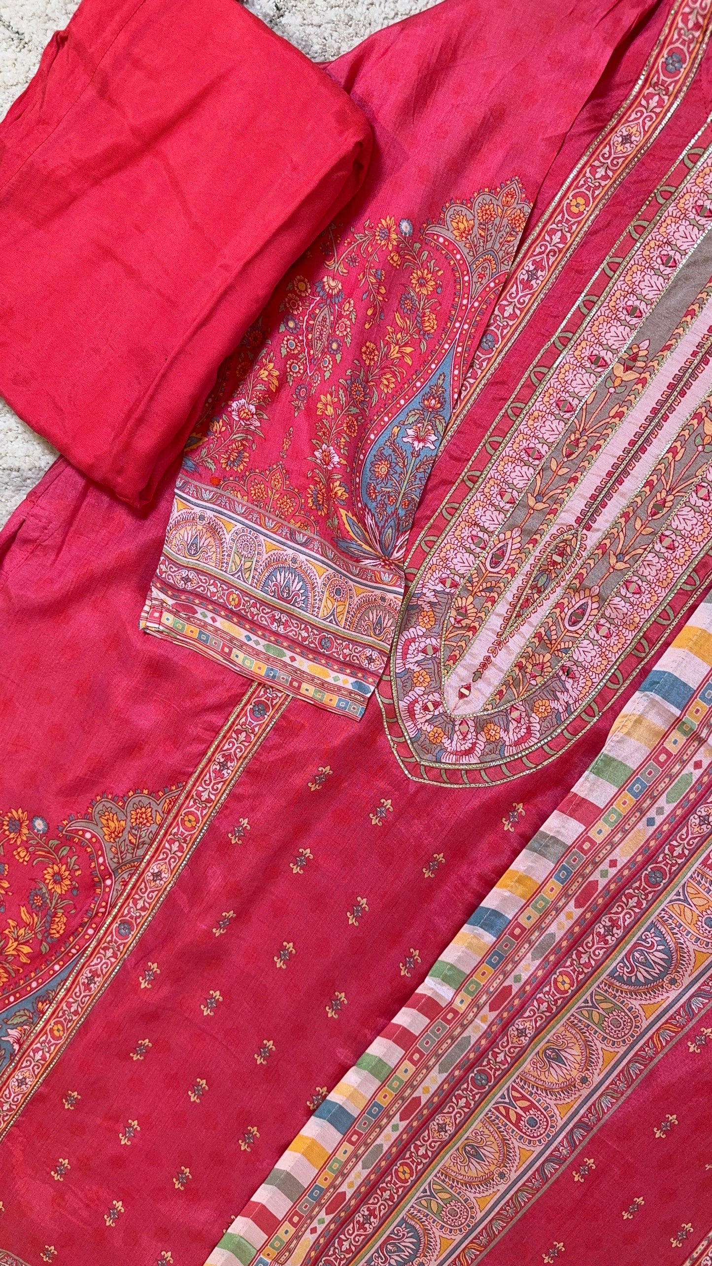 Women Kashida Print Muslin Readymade Suit Set