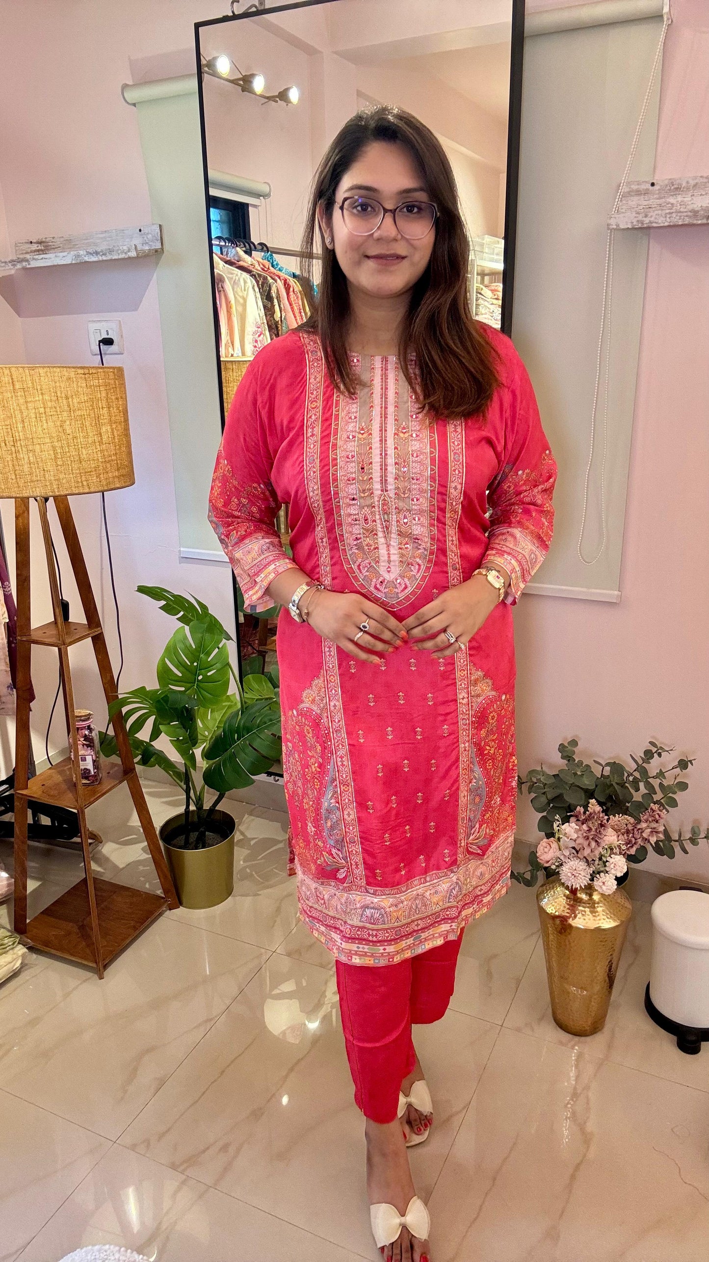 Women Kashida Print Muslin Readymade Suit Set