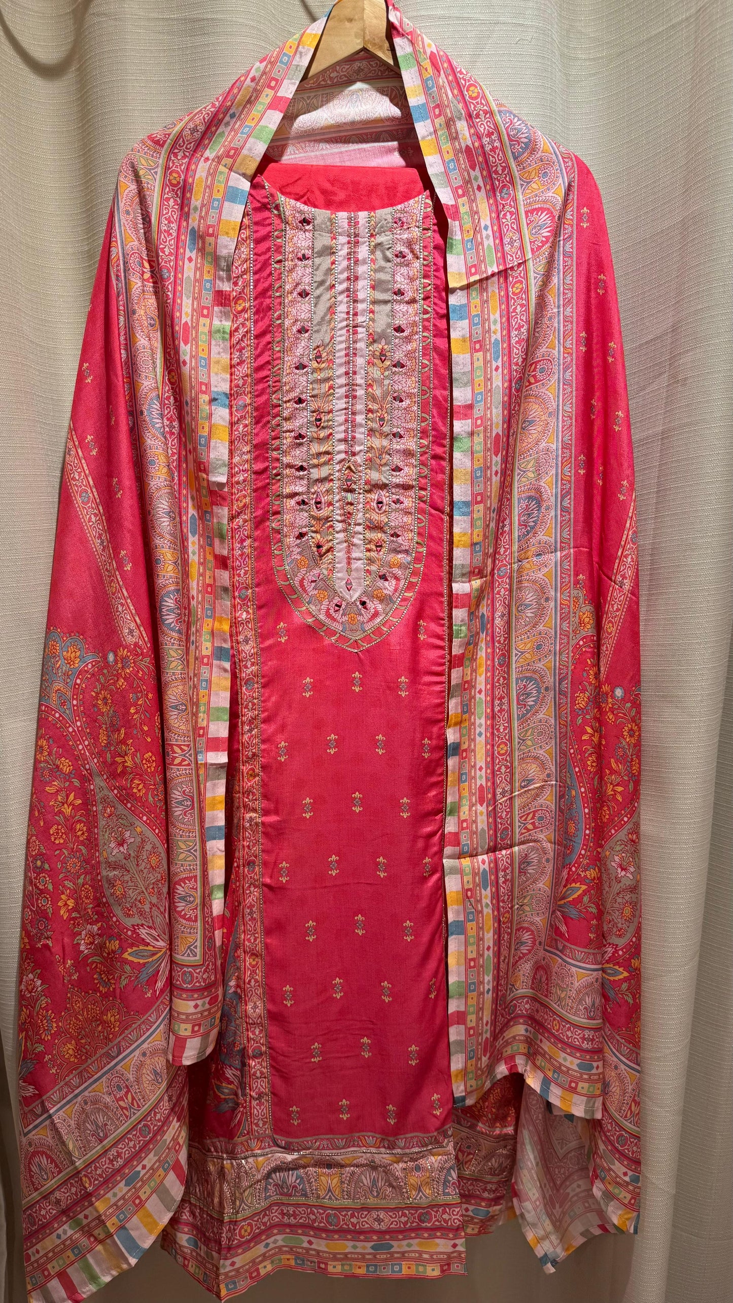Women Kashida Print Muslin Readymade Suit Set