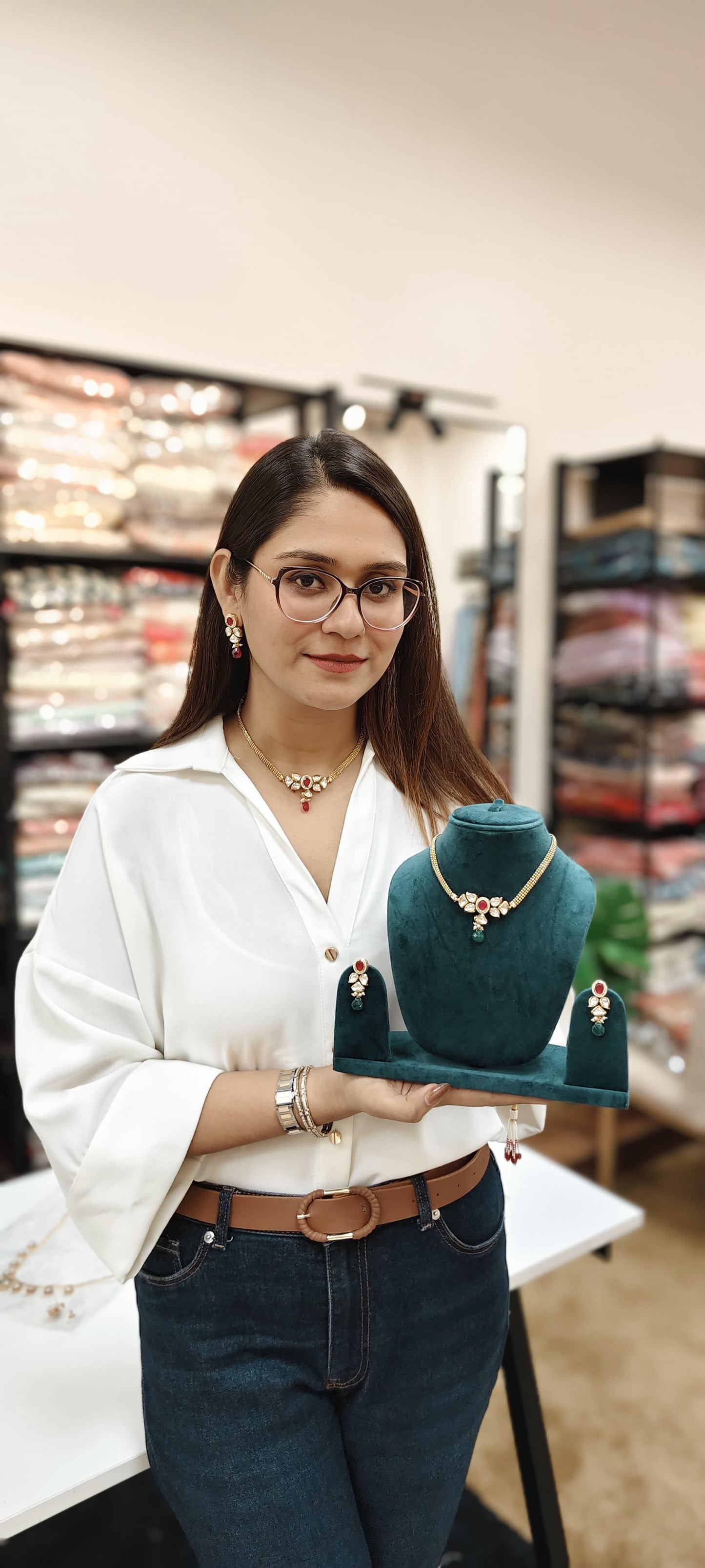Polki Choker Set in Two Colors With Drop Earrings