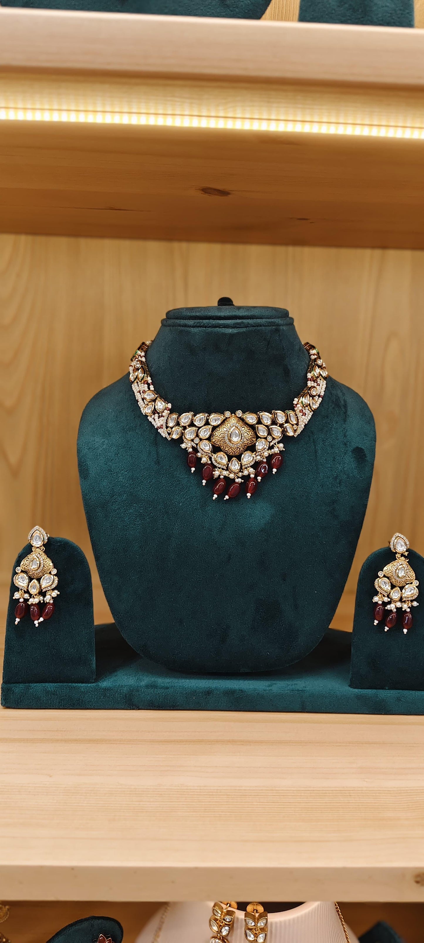 Rajwada Set With Polki and Ruby Stones.