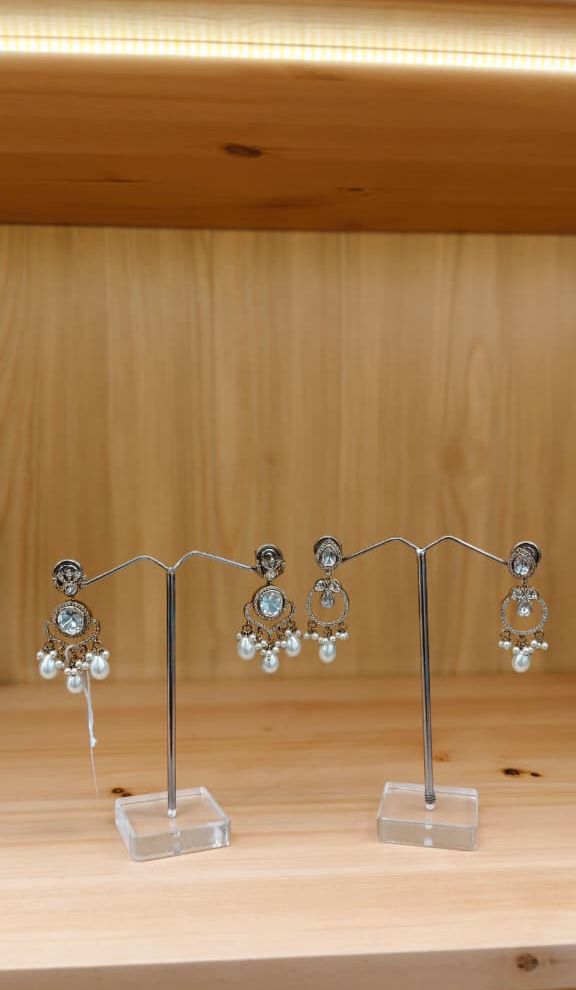 Kundan AD stones small chandbaali earrings with pearl detailing