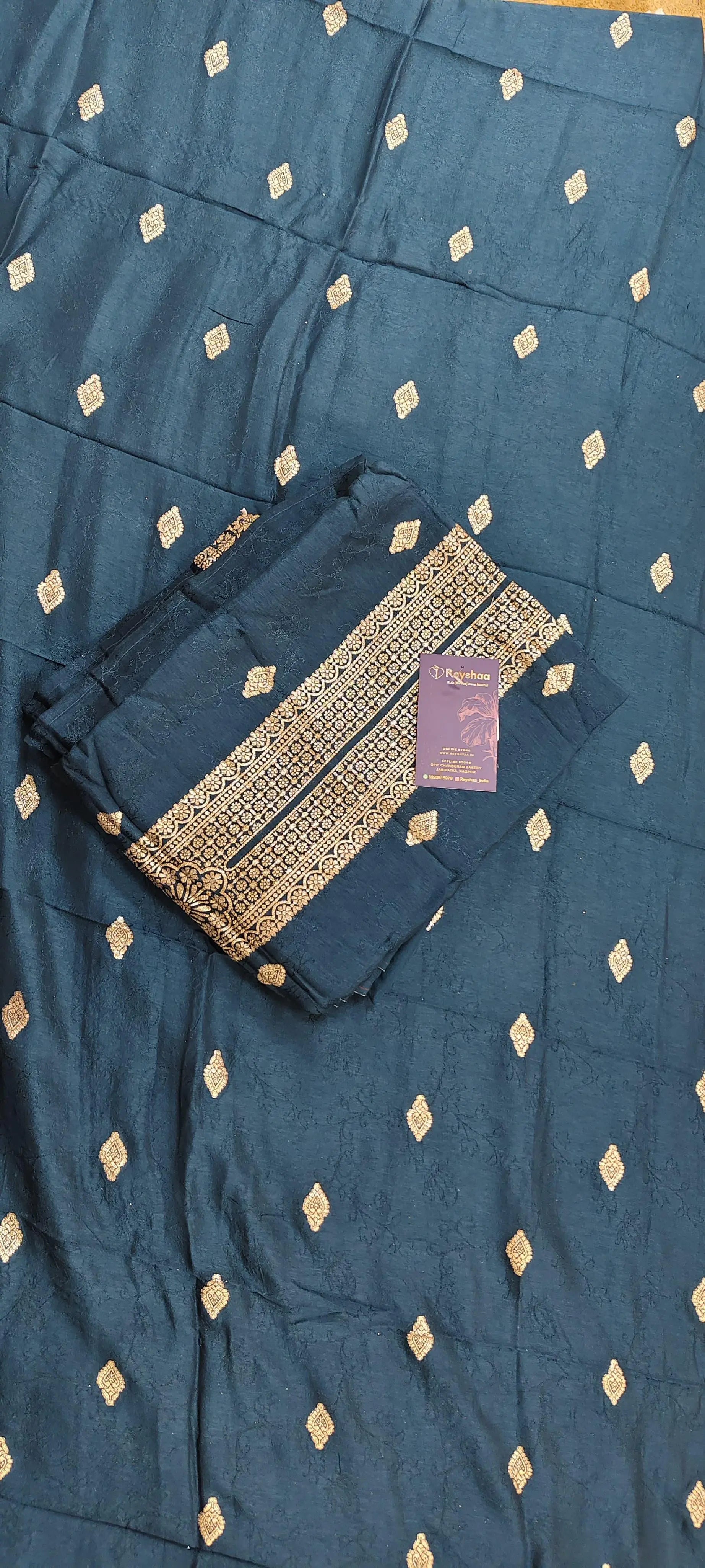 Dola Silk Heavy Embroidered Suit Set Reyshaa