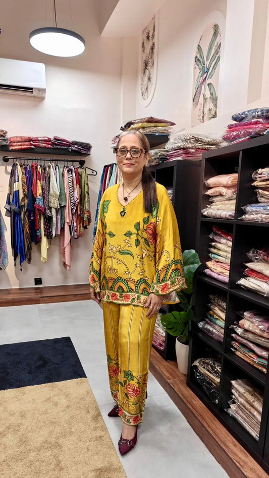 Digital Print Natural Crepe Kaftan Set Reyshaa