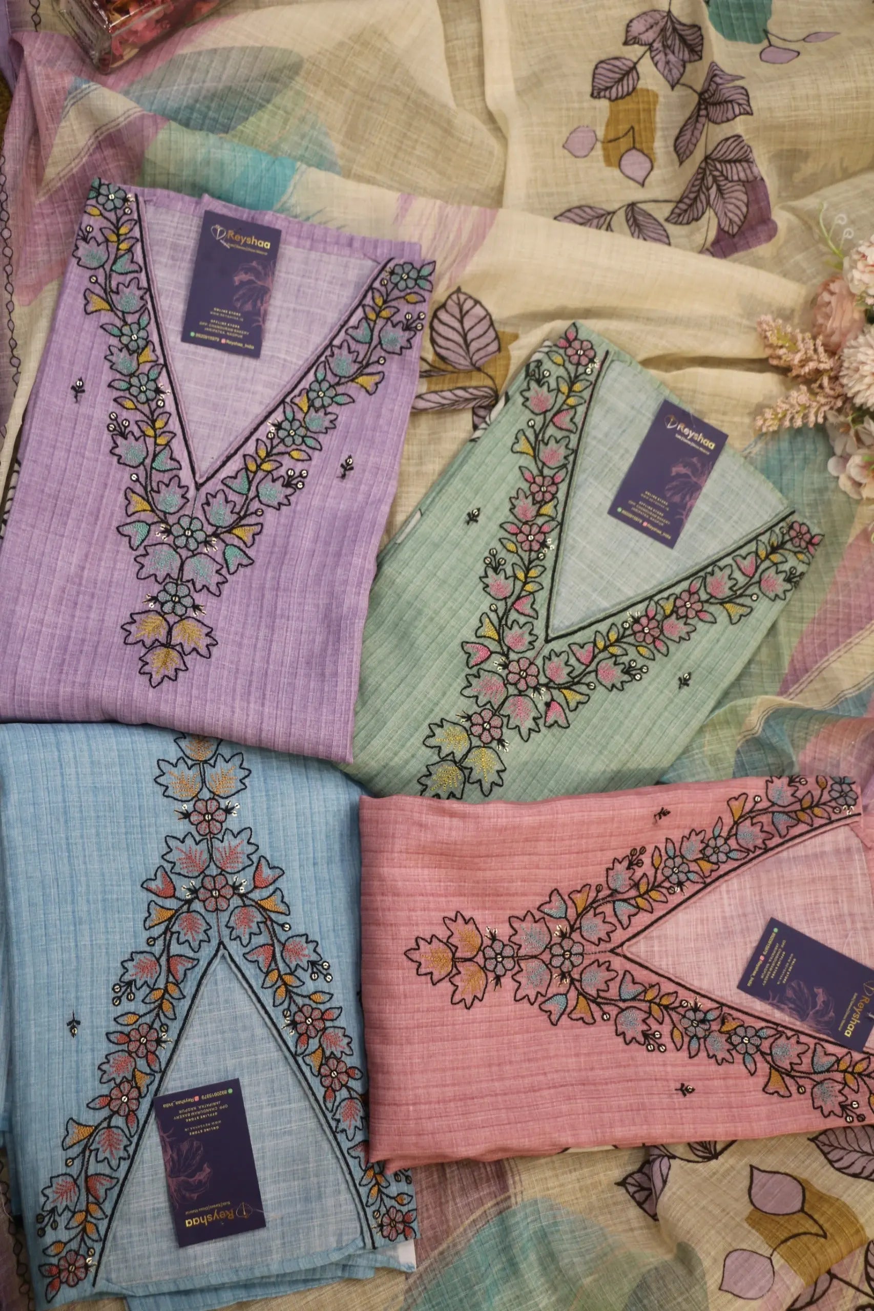 Elegant Floral Embroidered Linen Dress Material Set – Unstitched Salwar Kameez Reyshaa