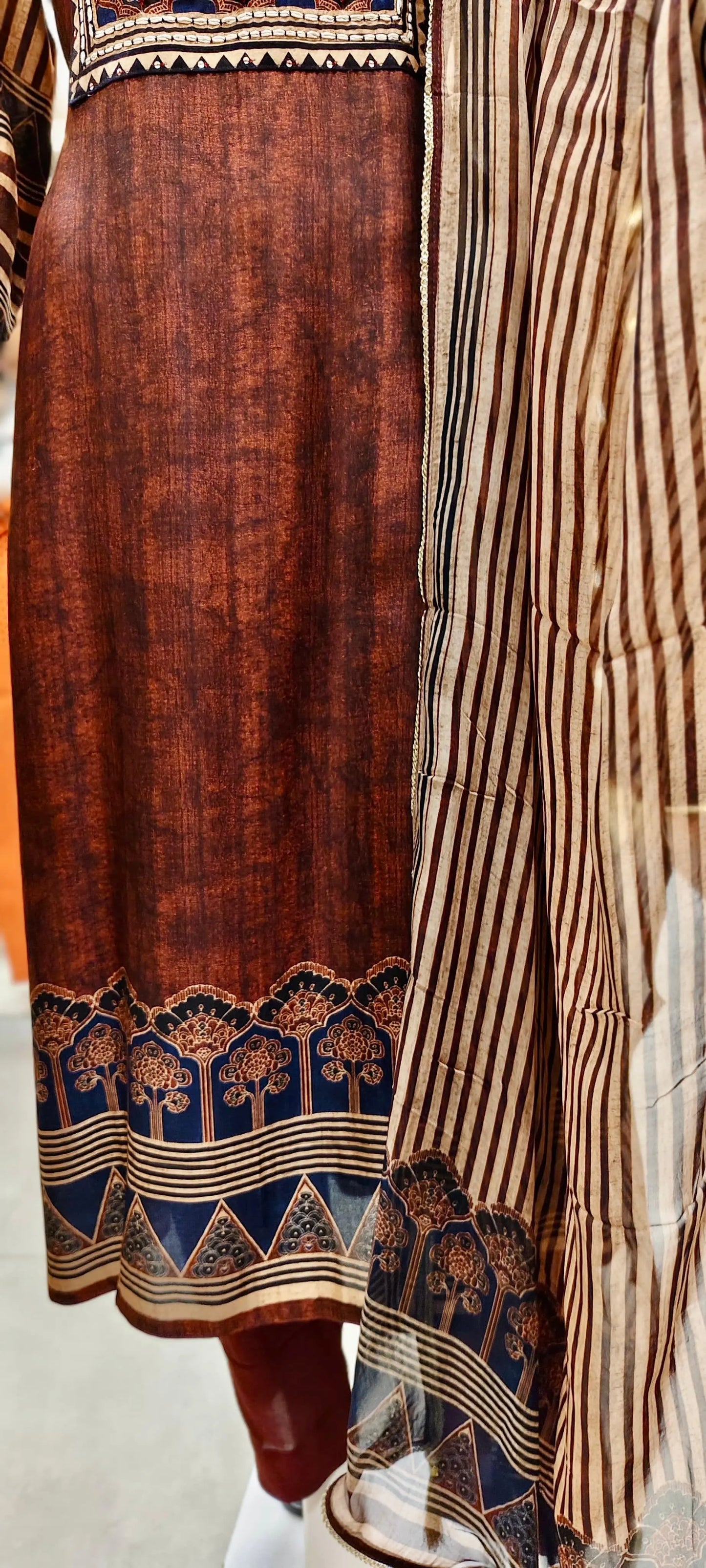Elegant Ajrakh Print Readymade Suit Set with Dupatta Reyshaa