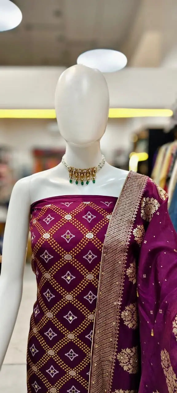 Banarasi Bandhej Garchola Dress Material – Traditional Weave with Rich Detailing Reyshaa