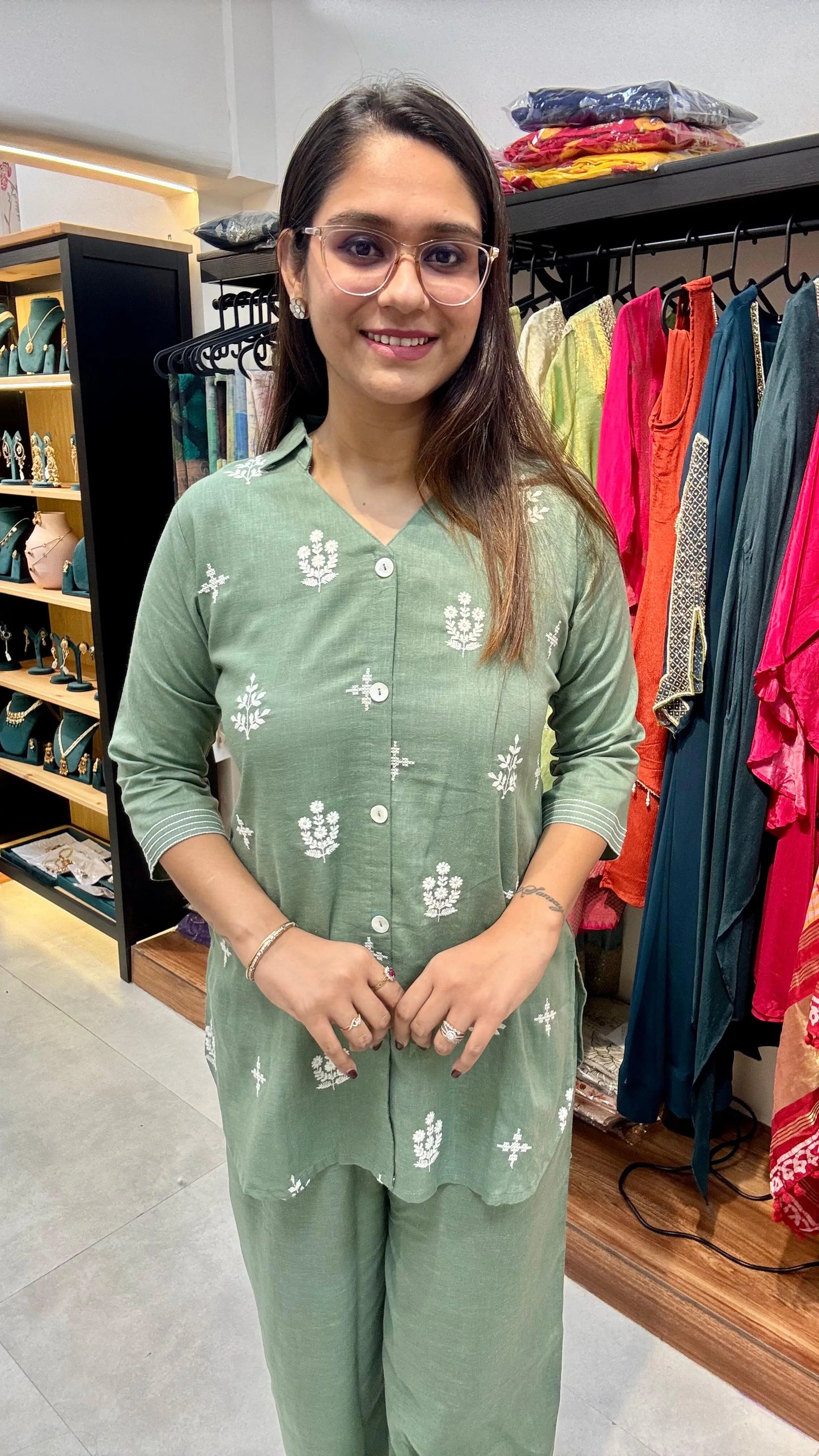 Linen Embroidered Co-ord Set Reyshaa