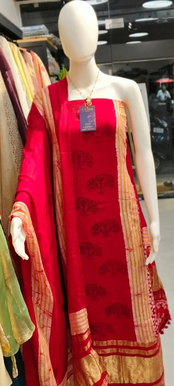 Gajji Silk Lagdi Border Batik Print Dress Material Reyshaa