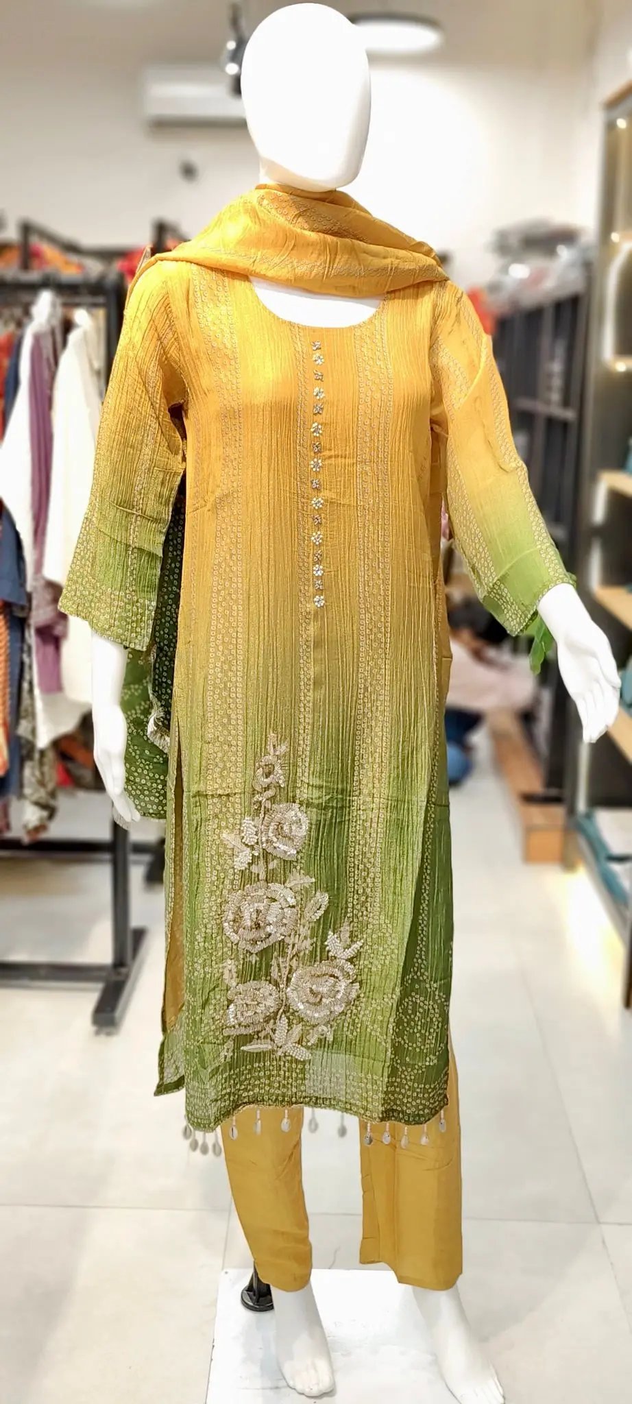 Ombre Bandhani Suit Set with Aari & Moti Embellished Kurta and Fringed Lace Dupatta Reyshaa