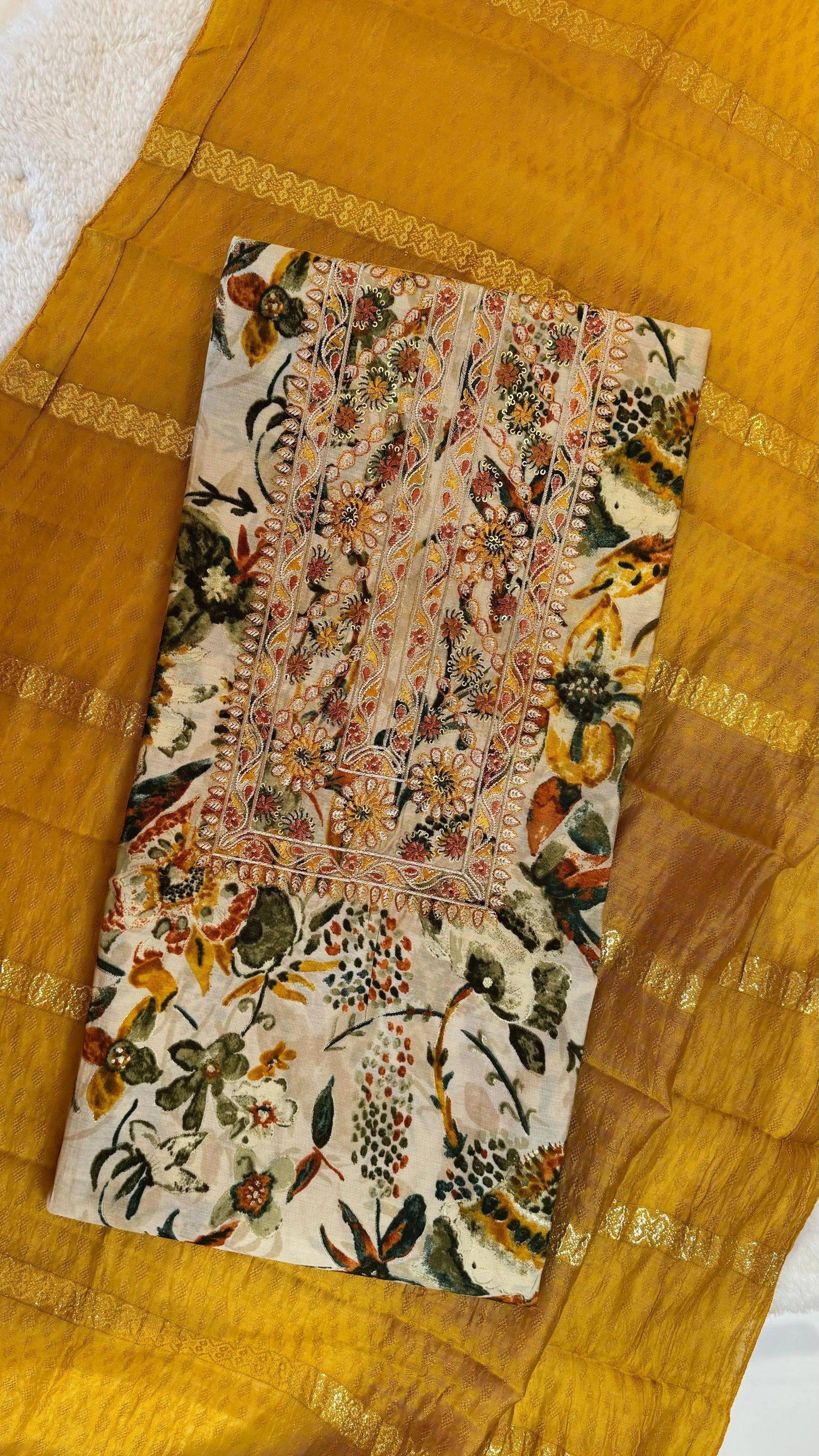 Women Cotton Abstract Printed Suit Dress Material