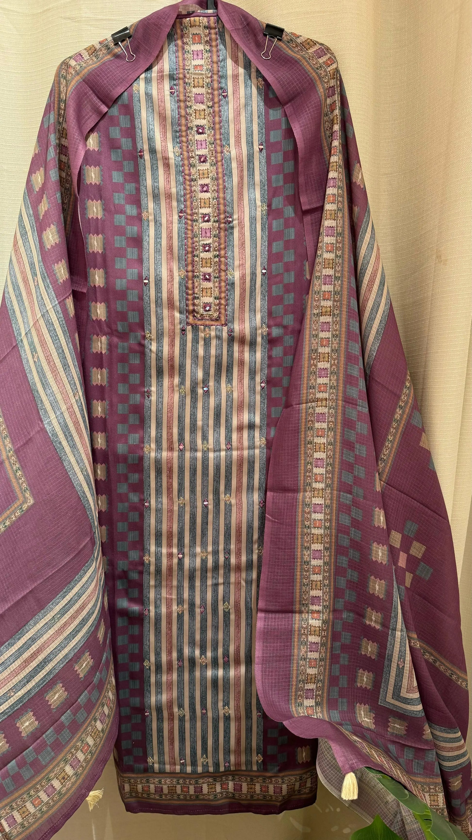 Women Geometric Print Jaam Cotton Suit Dress Material