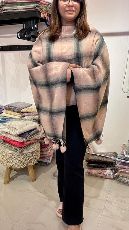 Women Soft Gradient Plaid Pattern Stole