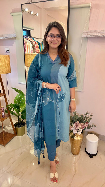 Women Muslin With Digital Print & French Knots Embroidery Readymade Suit Set