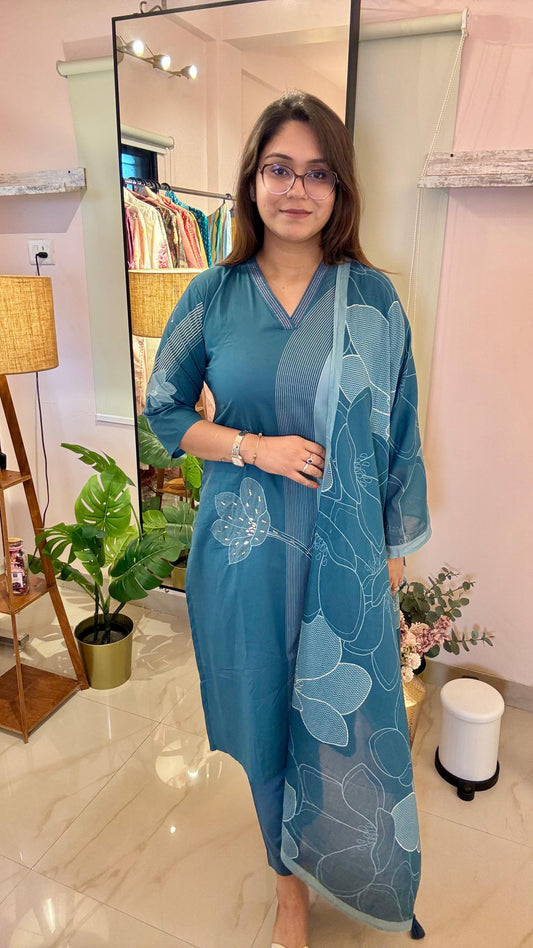 Women Muslin With Digital Print & French Knots Embroidery Readymade Suit Set