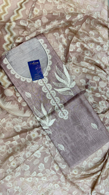 Maheshwari Silk Suit Set with Thread Embroidery & Jaal Dupatta Reyshaa