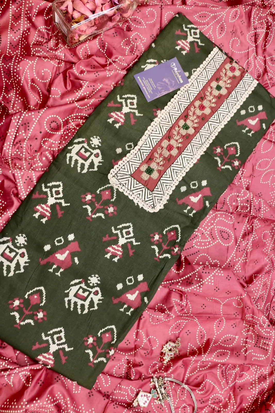 Worli Print Jaam Cotton Hand-Embroidered Suit Set with Bandhani Dupatta Reyshaa