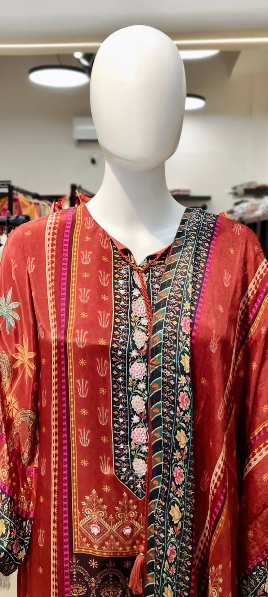 Pure Crepe Ethnic Print Suit Set with All-Over Cut-Dana Embroidery & Tassel Sleeves Reyshaa