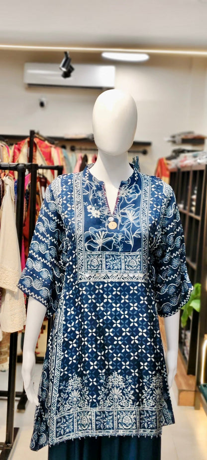 Khaadi Silk Geometric Kimono Co-ord Set with All-Over Embellished Top & Flared Pants Reyshaa