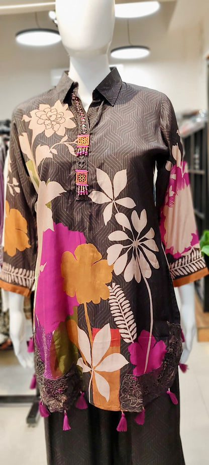 Premium Italian Cotton Abstract Co-ord Set with Crochet Lace & Boho Tassel Highlighting (Brown–Magenta Variant) Reyshaa