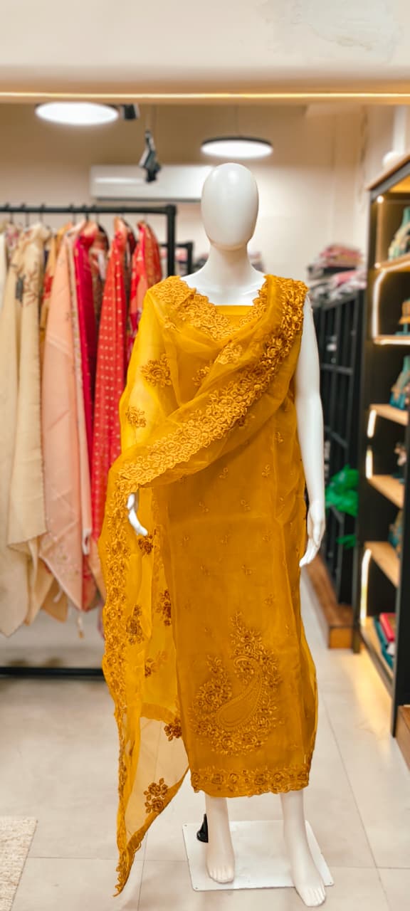 Premium Organza Silk Resham threads Embroidered Suit for Wedding  & Festive Occasions Reyshaa
