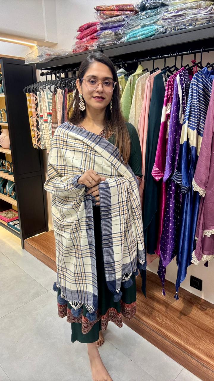 Premium Woolen Stole S32 (Winter Stole) Reyshaa