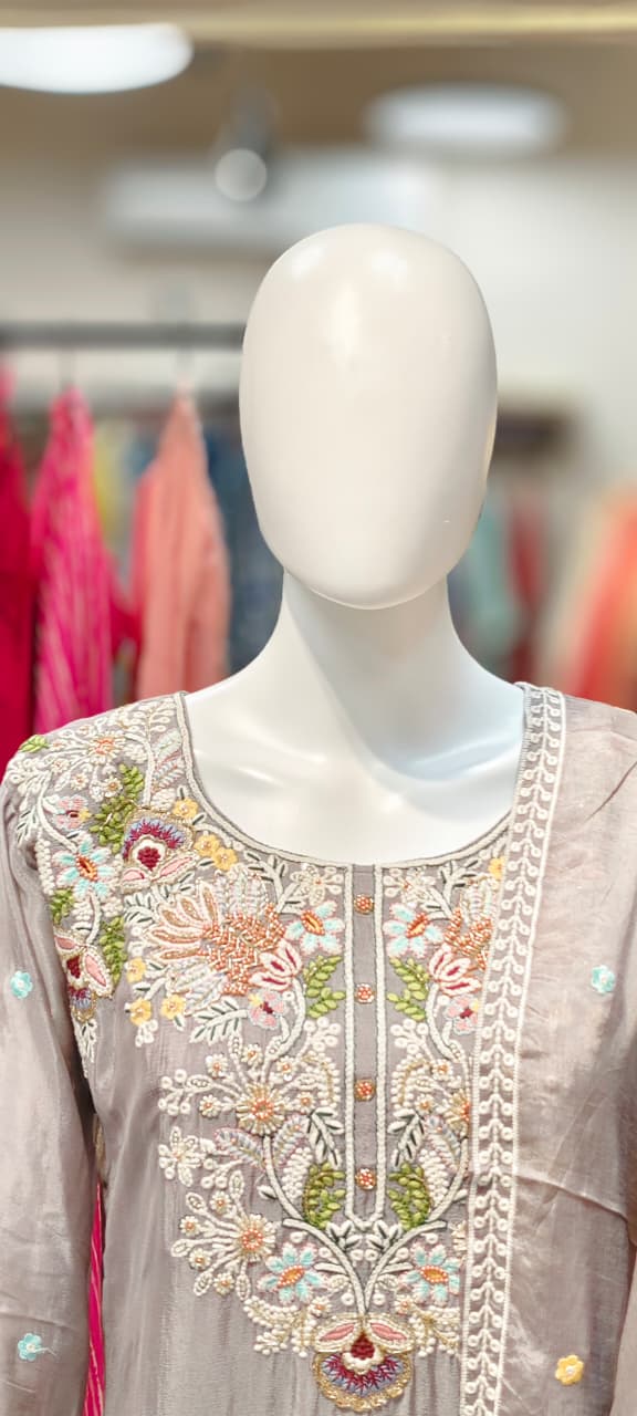 Lavender Embroidered Pakistani sharara set Reyshaa