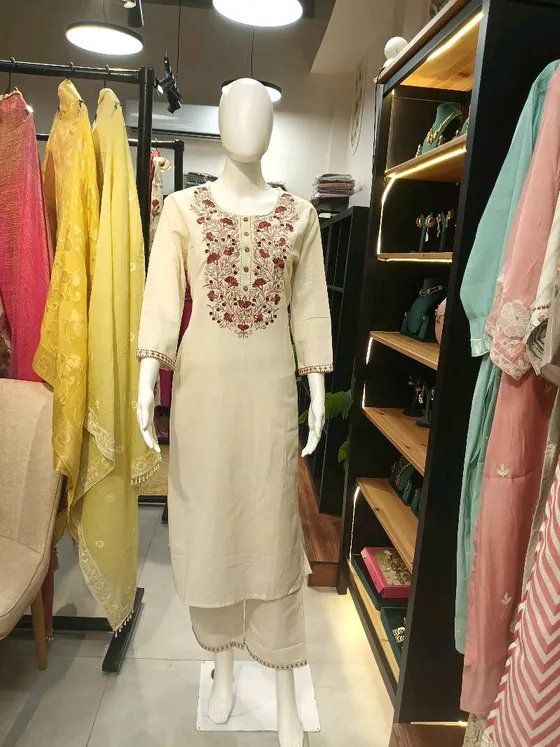 Cream Cotton Embroidered Palazzo Suit (R310)