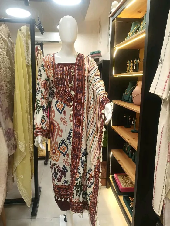 Off-White Printed Unstitched Dress Material (DM)