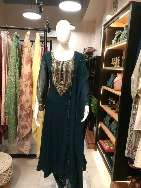 Emerald Green Georgette Embroidered Anarkali Suit (R158)