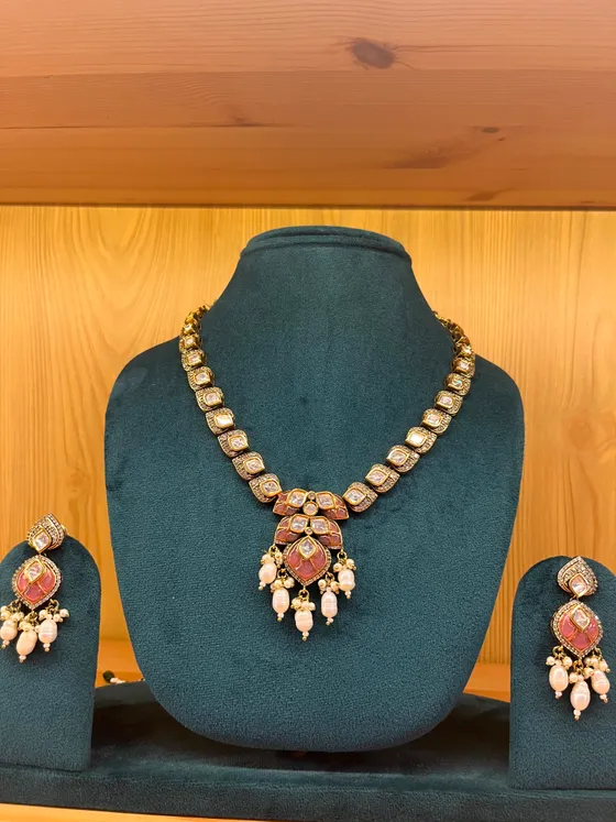 Gold Toned Kundan Polki Pearl Necklace Set